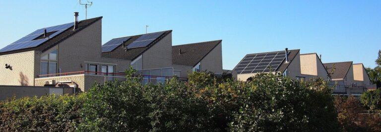 netherlands_1448195_1920__2__afbeelding_bij_zonnepanelen_vragen